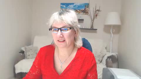 Leila Kinky online show from February 18, 2025, 7:32 am