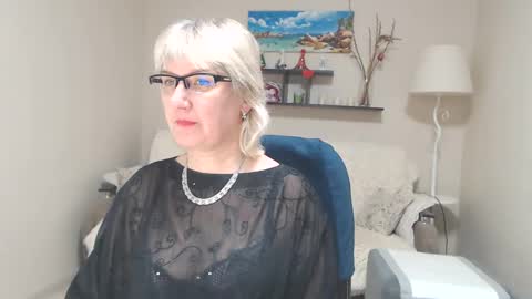 Leila Kinky online show from February 27, 2025, 11:41 am