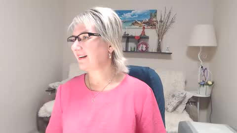 Leila Kinky online show from September 28, 2025, 3:23 am