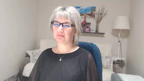 Snapshot of leilamays chatting on November 8, 2025, 5:07 am Leila Kinky online show from November 8, 2025, 5:07 am