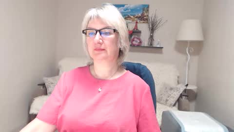 Snapshot of leilamays chatting on April 29, 2026, 2:59 am Leila Kinky online show from April 29, 2026, 2:59 am