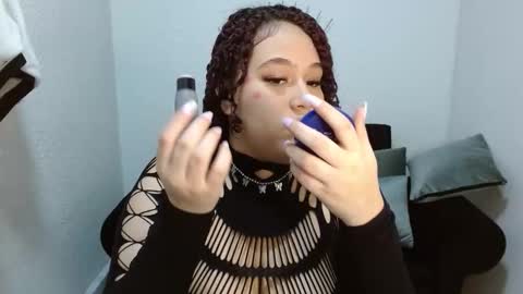 Snapshot of leilaparkersex69 chatting on February 24, 2026, 12:25 pm leilaparkersex69 online show from February 24, 2026, 12:25 pm