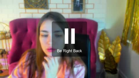 Snapshot of leilarai chatting on February 4, 2025, 5:31 am Leila Rai online show from February 4, 2025, 5:31 am