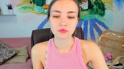 Snapshot of leilarai chatting on February 15, 2025, 9:16 am Leila Rai online show from February 15, 2025, 9:16 am