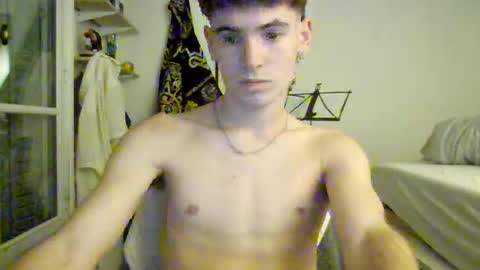 Snapshot of lelele44 chatting on October 8, 2025, 11:02 pm lelele44 online show from October 8, 2025, 11:02 pm