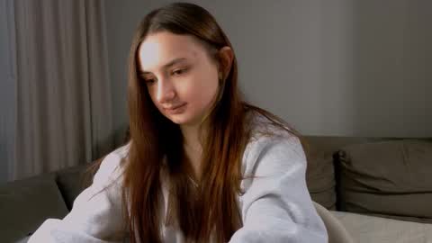 Lelia online show from February 12, 2026, 8:59 pm