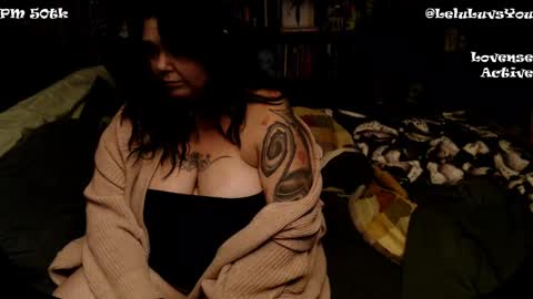 Snapshot of leluluvsyou chatting on December 7, 2024, 7:49 am Lelu Fallas online show from December 7, 2024, 7:49 am