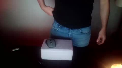 lemaleetsoncock online show from October 5, 2025, 9:07 am