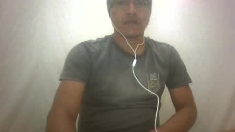 Snapshot of len0n_ chatting on September 17, 2025, 1:51 am Lenon online show from September 17, 2025, 1:51 am