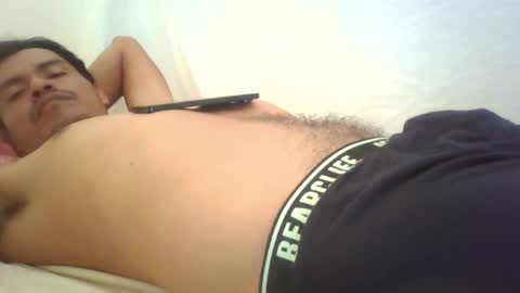 Snapshot of len0n_ chatting on October 6, 2025, 3:53 pm Lenon online show from October 6, 2025, 3:53 pm