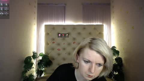 Lena online show from December 28, 2024, 4:08 am