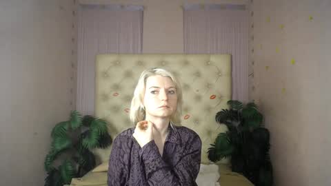 Lena online show from February 8, 2025, 7:04 am