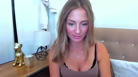Snapshot of lena_sexi chatting on September 23, 2025, 8:34 pm lena_sexi online show from September 23, 2025, 8:34 pm