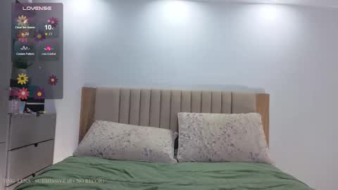 Lena online show from November 27, 2025, 3:47 pm