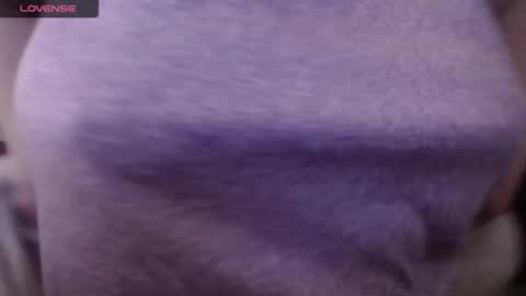 lenagolden online show from April 14, 2026, 12:22 pm