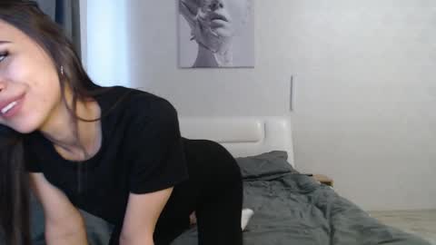 lenagordon online show from March 31, 2026, 10:15 am