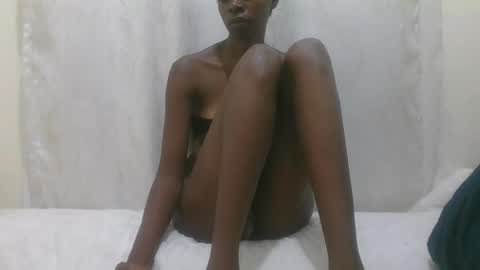 Snapshot of lenah6 chatting on November 5, 2025, 1:05 am lenah6 online show from November 5, 2025, 1:05 am