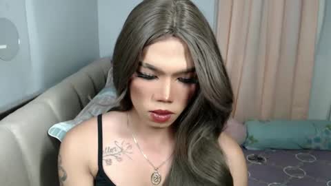 lena online show from February 15, 2025, 9:49 am