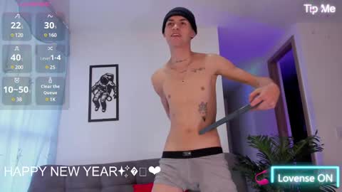 Snapshot of lennercollins_ chatting on January 11, 2025, 12:29 pm Lenner INDEPENDENT MODEL online show from January 11, 2025, 12:29 pm