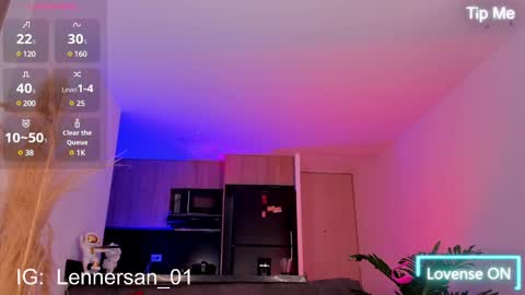 Snapshot of lennercollins_ chatting on January 31, 2025, 10:10 pm Lenner INDEPENDENT MODEL online show from January 31, 2025, 10:10 pm