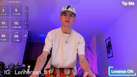 Snapshot of lennercollins_ chatting on February 19, 2025, 6:00 am Lenner INDEPENDENT MODEL online show from February 19, 2025, 6:00 am
