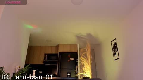 Snapshot of lennercollins_ chatting on February 23, 2025, 6:49 am Lenner INDEPENDENT MODEL online show from February 23, 2025, 6:49 am