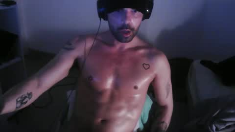 leo1991lol online show from January 7, 2025, 1:38 am