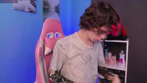 Leo online show from October 13, 2025, 1:11 pm