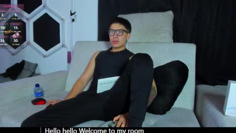 leo_muller online show from October 22, 2025, 2:01 am