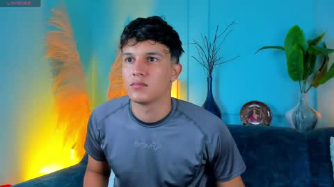 Snapshot of leo_savage_ chatting on April 19, 2026, 4:34 am Leo online show from April 19, 2026, 4:34 am