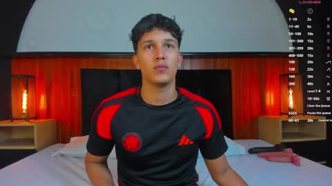 Snapshot of leo_savage_ chatting on April 20, 2026, 3:53 am Leo online show from April 20, 2026, 3:53 am