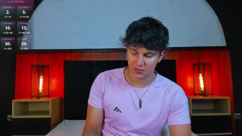 Snapshot of leo_savage_ chatting on May 22, 2026, 4:30 am Leo online show from May 22, 2026, 4:30 am