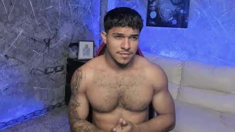 Leo independent model online show from December 16, 2025, 12:48 am