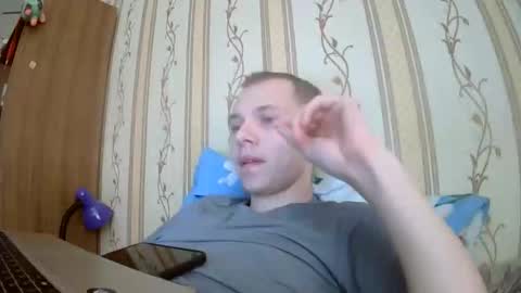 Snapshot of leo_timm chatting on May 2, 2026, 7:24 am leo_timm online show from May 2, 2026, 7:24 am