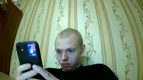 Snapshot of leo_timm chatting on May 28, 2026, 7:44 pm leo_timm online show from May 28, 2026, 7:44 pm