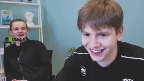 leo_void online show from November 26, 2025, 4:19 pm