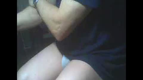 leobauo online show from February 1, 2026, 10:52 pm