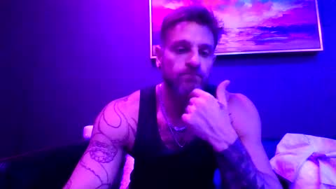 Snapshot of leobayne chatting on October 29, 2025, 12:46 am Leo Bayne online show from October 29, 2025, 12:46 am