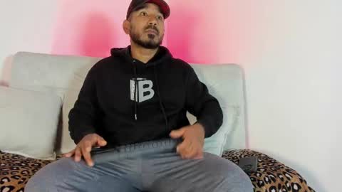 Snapshot of leocarter_ chatting on July 19, 2026, 10:08 am leo online show from July 19, 2026, 10:08 am
