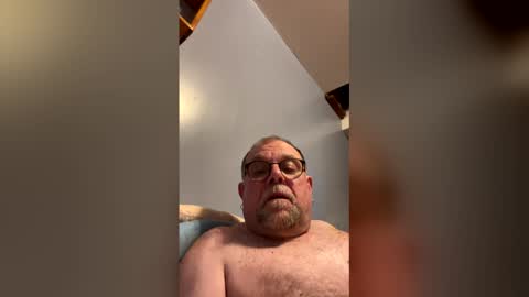 Snapshot of leocat713 chatting on April 27, 2026, 1:36 am leocat713 online show from April 27, 2026, 1:36 am