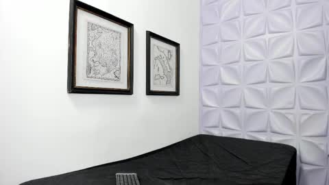 Snapshot of leofox__ chatting on April 14, 2026, 8:15 pm Leo online show from April 14, 2026, 8:15 pm