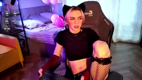 Leon online show from February 20, 2025, 10:37 am