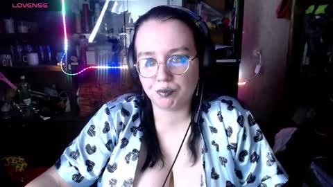 Leona Harrison online show from December 9, 2024, 10:00 am