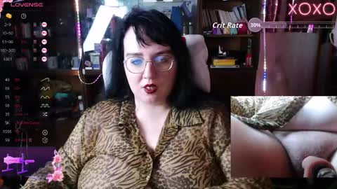 Leona Harrison online show from October 7, 2025, 4:20 am