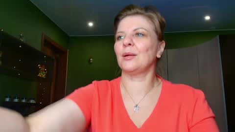 Leona tracie online show from May 16, 2026, 11:20 am