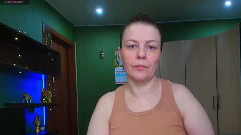 Leona tracie online show from July 9, 2026, 8:13 pm