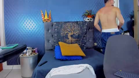 Len online show from January 31, 2025, 8:54 pm