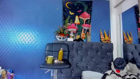 Len online show from March 3, 2025, 1:42 am