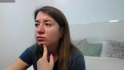 Snapshot of leone_noire chatting on January 12, 2026, 7:35 am Leone Noir online show from January 12, 2026, 7:35 am