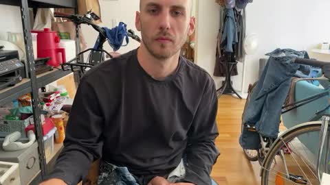 Snapshot of leonvampire chatting on September 11, 2025, 8:58 am Leon online show from September 11, 2025, 8:58 am